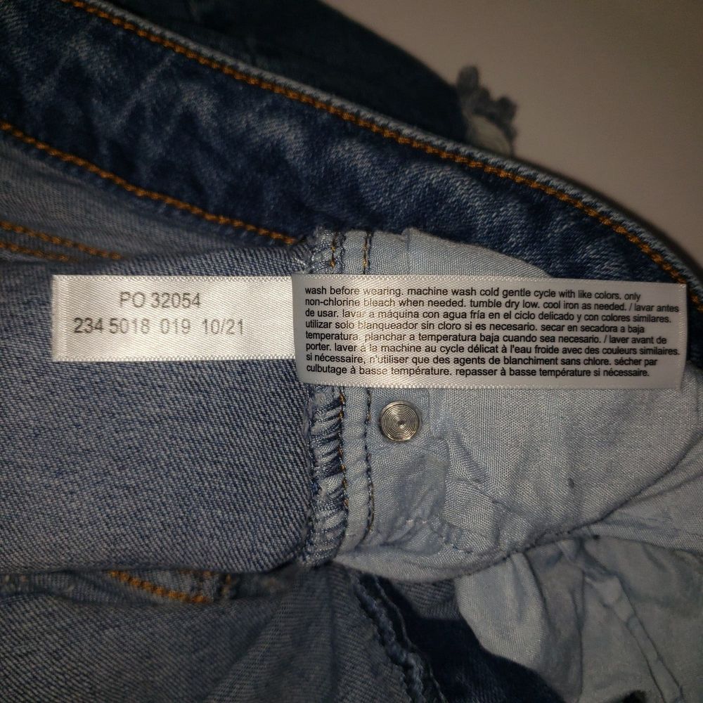 Eloquii Elements Destroyed And Distressed Denim J… - image 5